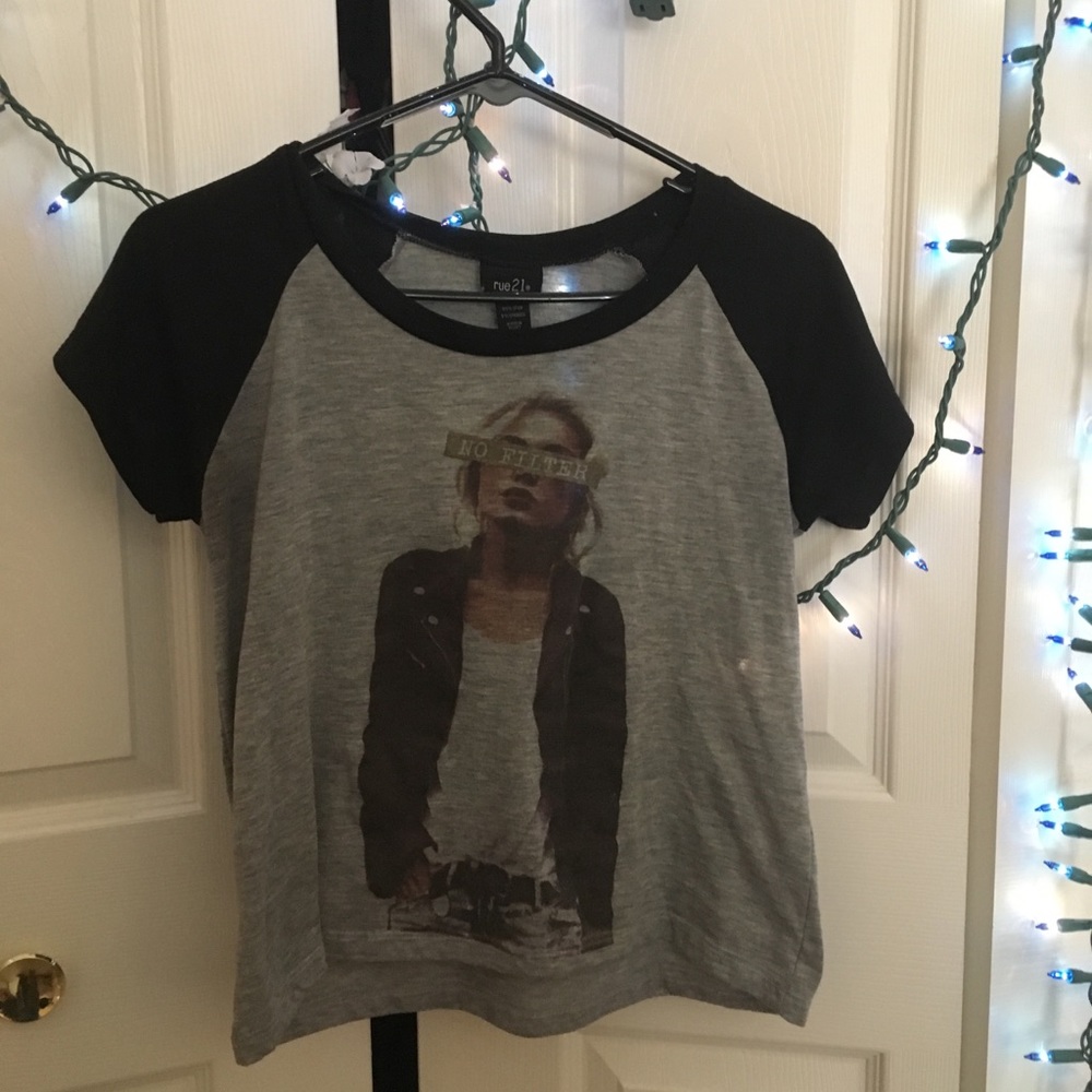 no filter graphic tee
